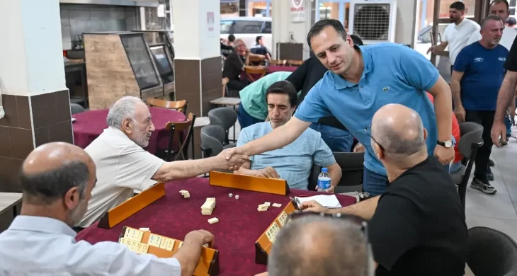Başkan Eşki’den Çamdibi’nde esnaf turu