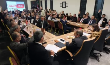 Başkan Mustafa Karslıoğlu güven tazeledi