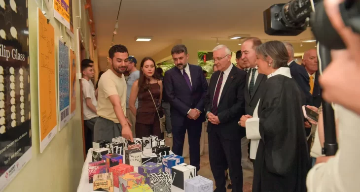 Başkent Üniversitesi İletişim Fakültesi 9. Karma Sergisi açıldı