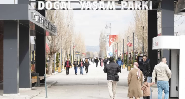 Başkentliler Bayramın Tadını Büyükşehir’in parklarında çıkardı
