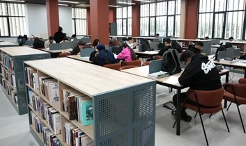 Batman’lı gençler kütüphaneleri dolduruyor