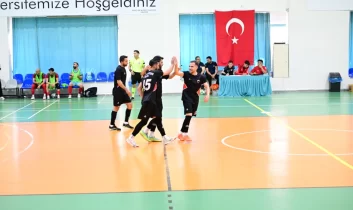 Battalgazi Belediyespor final yolunda avantajı kaptı