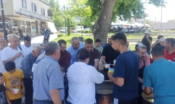 Battalgazi’de 4 bin kişiye aşure ikram edildi