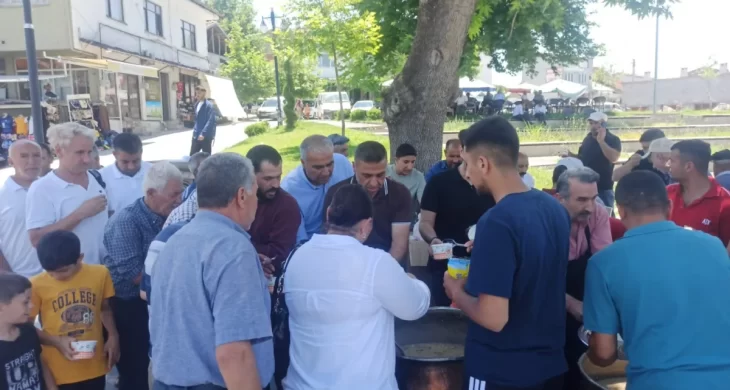 Battalgazi’de 4 bin kişiye aşure ikram edildi