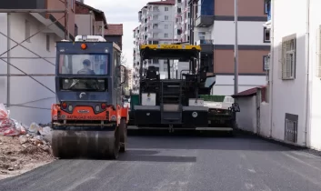 Malatya Battalgazi’de yollar yenileniyor
