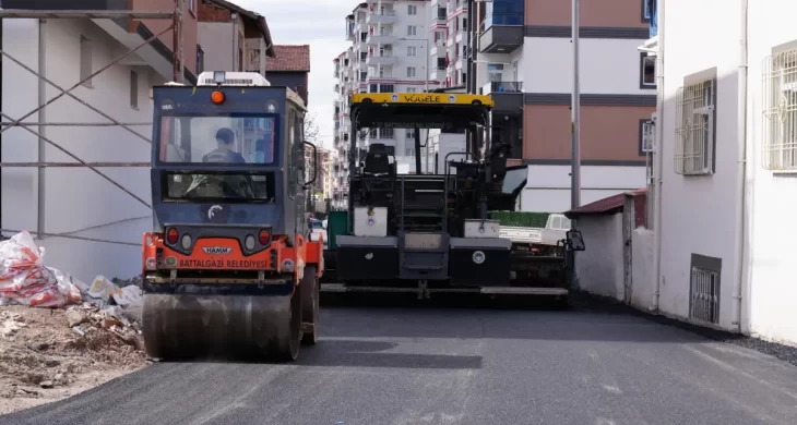 Malatya Battalgazi’de yollar yenileniyor