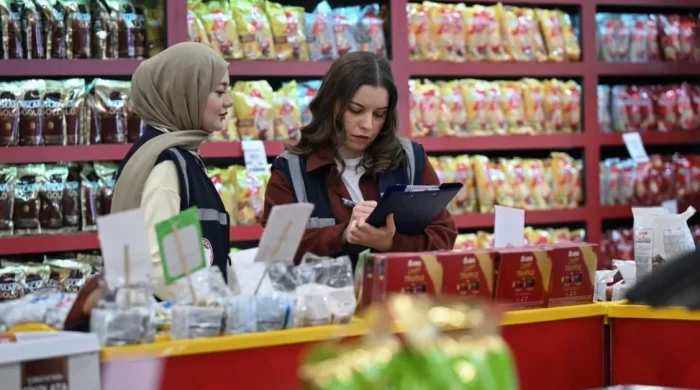 Bayram öncesi marketlerde fiyat denetimi