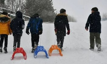 Bazı il ve ilçelerde eğitime bir gün ara verildi