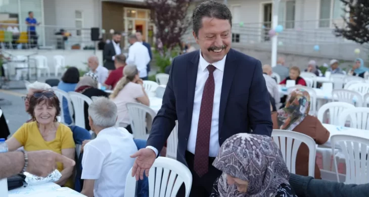Başkan Kasap, Babalar Günü’nde huzurevi sakinleriyle buluştu
