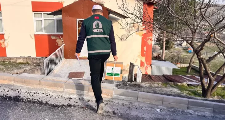 Beypazarı Nezir Derneği Ramazan kolisi dağıtımına başladı