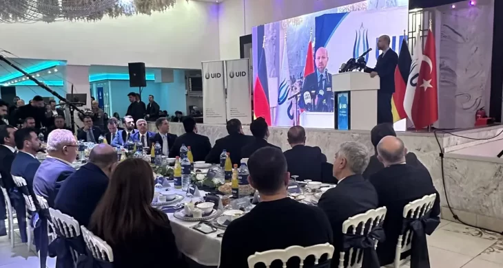 Bilal Erdoğan, UID’in Köln’deki İftarında Konuştu
