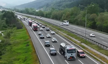 Bolu’dan bayram tedbiri: İstanbul yönüne ağır vasıta yasağı