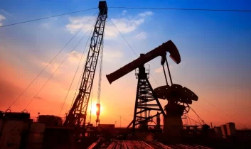 Brent petrol 94,96 dolardan işlem görüyor