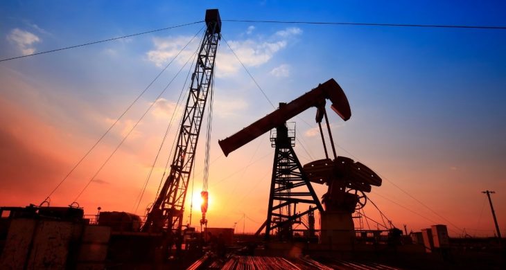 Brent petrolün varil fiyatı 62,04 dolara yükseldi