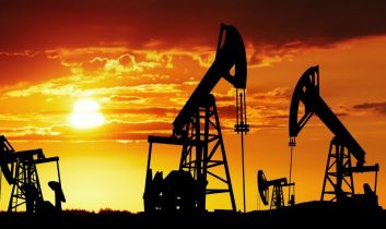 Brent petrolün varili 62,15 dolardan işlem görüyor