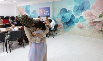 Kocaeli Büyükşehir, çocukların özgüven yolculuğuna eşlik ediyor; Bu atölyede çocuklara özgüven aşılanıyor