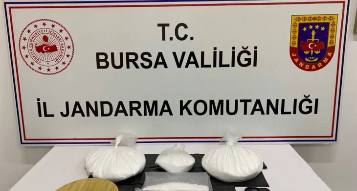 Bursa’da uyuşturucu operasyonu: 2 kilo metamfetamin yakalandı