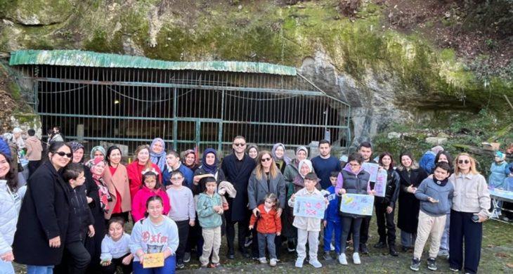 60 özel gereksinimli çocuk ve bireyle atölye karnavalı yapıldı