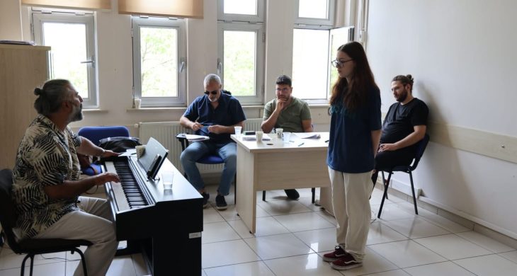 Kocaeli Büyükşehir Konservatuvarı yeni yeteneklerini arıyor