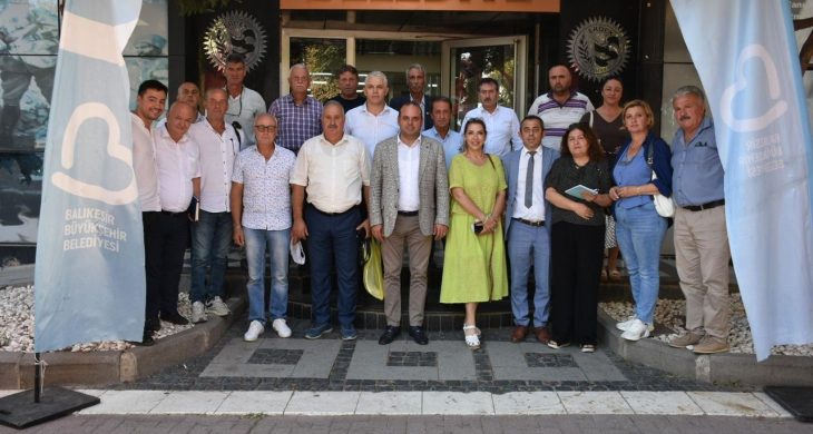 Büyükşehir’den Erdek, Bandırma ve Karesi’de muhtarlar buluşması