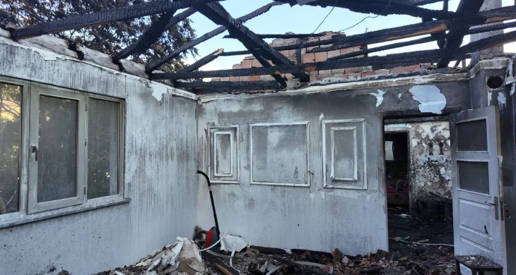 Kocaeli Büyükşehir’den evi yanan vatandaşa yardım eli