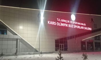 Buzun Kalbi Kars’ta Atıyor! Senkronize Buz Pateni Milli Takımları Kars’ta kampa girdi