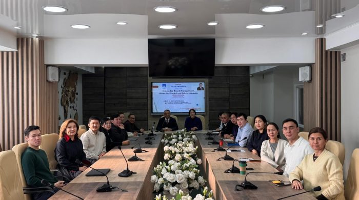 Prof.Dr. Karadal: 12.Uluslararası EMI Kongresi Kazakistan’da Turan Üniversitesi’nde