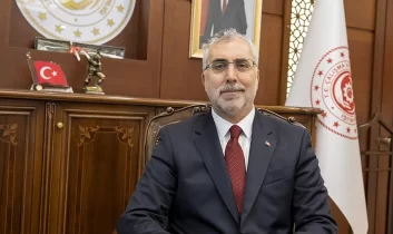 Çalışma ve Sosyal Güvenlik Bakanı Vedat Işıkhan Kars’a geliyor