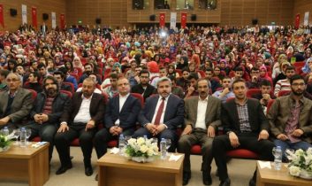 Cennete Gidemezsek Yandık İsimli Konferans İlgi Gördü