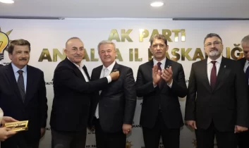 Çetin: “Kapımız tüm belediye başkanlarına açık”