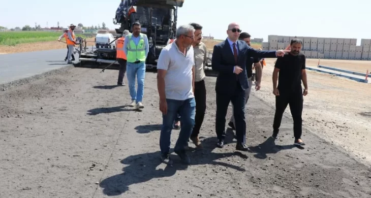 Ceylanpınar-Kızıltepe yolunda çalışmalar hızla sürüyor