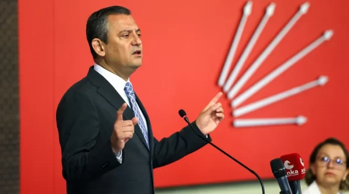 CHP’de Grup Başkanlığına Özgür Özel seçildi