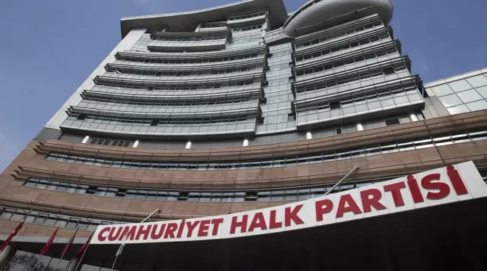 CHPde planlanan heyet görüşmesi son anda iptal edildi