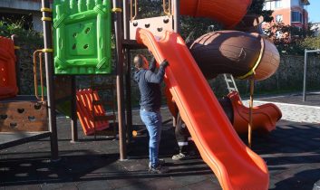 Giresun Belediyesi çocuk parklarını yeniliyor