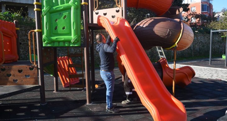 Giresun Belediyesi çocuk parklarını yeniliyor