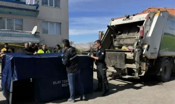 Erzurum’da çöp kamyonunun çarptığı kadın hayatını kaybetti