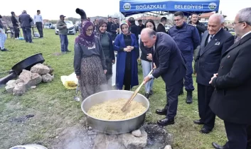 Çorum – Boğazkale’de geleneksel “Çiğdem Aşı” şenliği