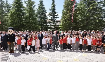 Çorum’da 83 bin 402 öğrenci karne sevinci yaşadı