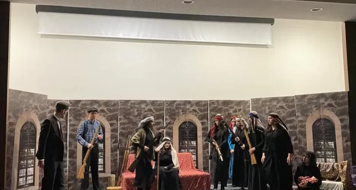 Çubuk’ta tiyatro heyecanı: Gençlerden ilk sahne performansı
