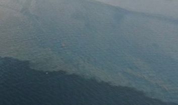 İstanbul’da kuvvetli yağış sonrası dereden Boğaz’a çamur aktı