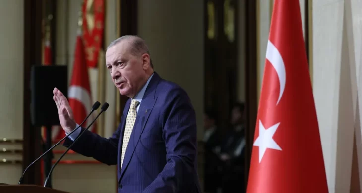 Cumhurbaşkanı Erdoğan: “Hava sahamızın güvenliğinde tereddüt göstermeyiz”