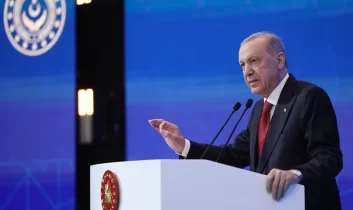 Cumhurbaşkanı  Erdoğan: Ne adına olursa olsun kadına şiddet insanlığa ihanettir