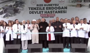 Cumhurbaşkanı Erdoğan’dan Güneysu’da hastane açılışı