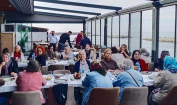 Düzce “Cumhuriyet Kadınları Derneği” toplandı