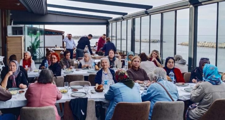 Düzce “Cumhuriyet Kadınları Derneği” toplandı