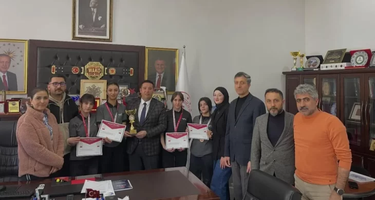 Curling Gençler A Türkiye Birinciliği’nde gurur veren başarı!