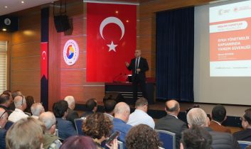 Karakuş, “Yerel mimariyi ve turizm kimliğini korumak esastır”