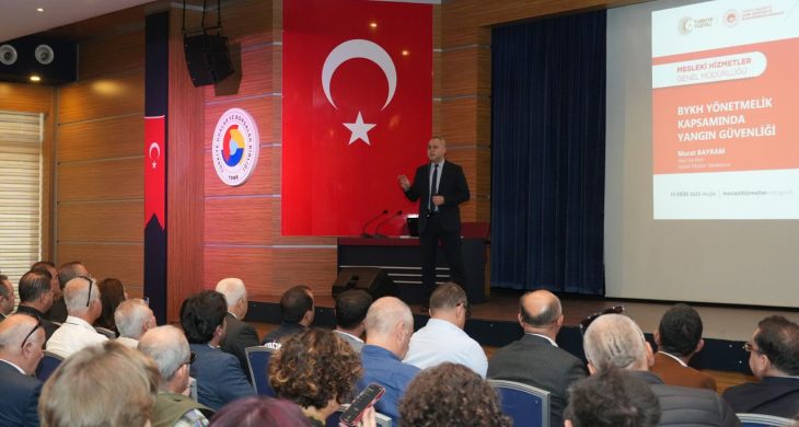 Karakuş, “Yerel mimariyi ve turizm kimliğini korumak esastır”