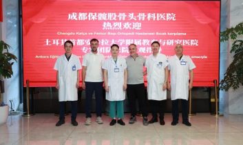 Kırıkkaleli profesörler Çin’de robotik cerrahi zirvesinde