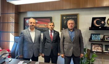 Sağlık-Sen’in Meclis mesaisi devam ediyor: Gündem sağlık profesyonellerinin talepleri